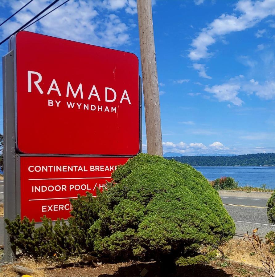 Ramada By Wyndham Campbell River Esterno foto